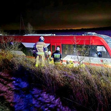 Wieczorna awaria szynobusu. Strażacy ewakuowali pasażerów