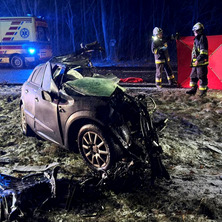 Wypadek tragiczny w skutkach. Nie żyje kierowca osobówki